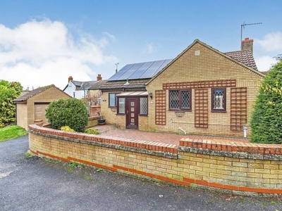 Detached bungalow for sale in Streather Court, Raunds, Wellingborough NN9