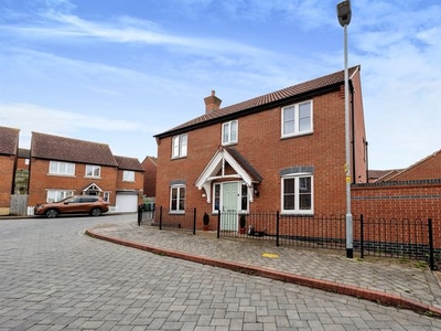 Detached house for sale in Scarborough Close, Grantham NG31