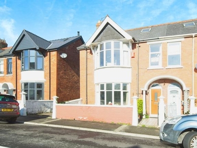 End terrace house for sale in Park Avenue, Porthcawl CF36
