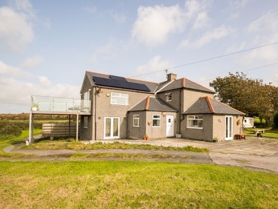 Farmhouse for sale in Valley, Holyhead LL65