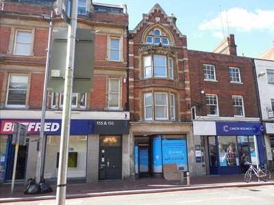 Flat to rent in Friar Street, Reading RG1