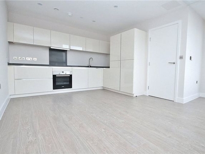 Flat to rent in The View, Staines Road West, Sunbury-On-Thames, Surrey TW16