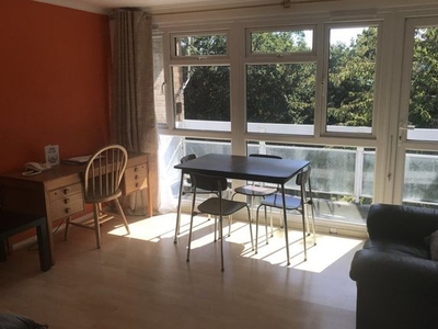 Property to rent in Frencham Close, Canterbury CT2