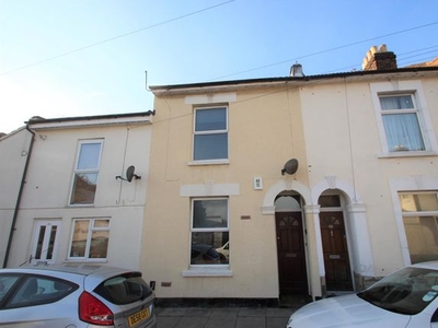 Terraced house to rent in Cleveland Road, Southsea PO5