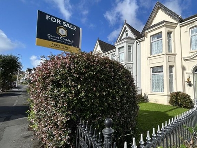 Town house for sale in Queen Victoria Road, Llanelli SA15