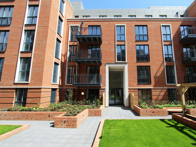 1 bedroom apartment for sale in Guinevere House, Fellowes Rise, SO22