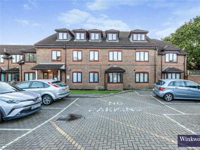 1 Bedroom Apartment For Sale In Harrow, Middlesex