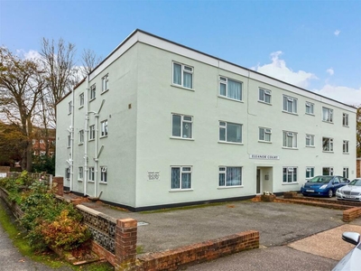 1 bedroom flat for sale in Bruce Avenue, Worthing, BN11 5JY, BN11