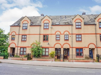 1 bedroom flat for sale in Cemetery Road, Fishergate, York, YO10