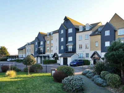 2 bedroom apartment for sale in Chatham Green, Chatham Court, BN23