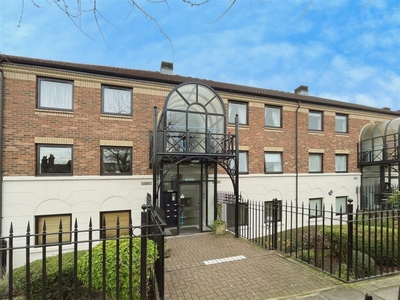 2 bedroom apartment for sale in Cherry Hill Lane, Clementhorpe, YO23