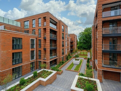 2 bedroom apartment for sale in Guinevere, Knights Quarter, Winchester, SO22