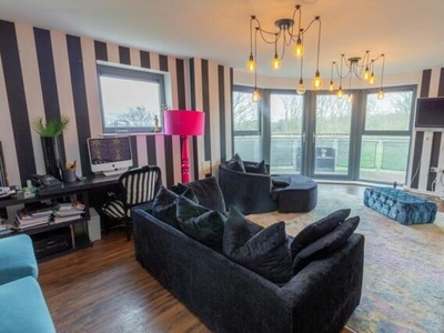 2 Bedroom Apartment For Sale In Shooters Hill, London