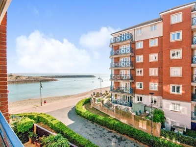 2 bedroom flat for sale in Dominica Court, Eastbourne, East Sussex, BN23