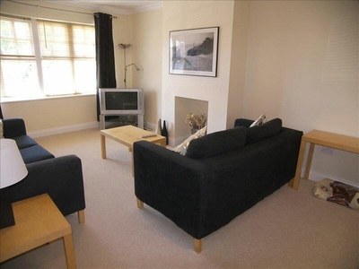 2 bedroom flat for sale in Hawthorn Road, Gosforth, Newcastle upon Tyne, Tyne and Wear, NE3 4TZ, NE3
