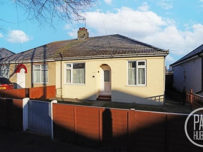 2 Bedroom Semi-detached Bungalow For Sale In Oulton Broad
