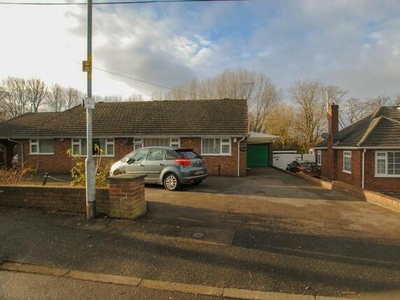 2 Bedroom Semi-detached Bungalow For Sale In Wombridge, Telford