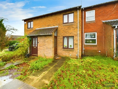 2 bedroom terraced house for sale in Chilcombe Way, Lower Earley, Reading, Berkshire, RG6