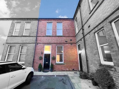 2 Bedroom Town House For Sale In St Edwards Park, Cheddleton