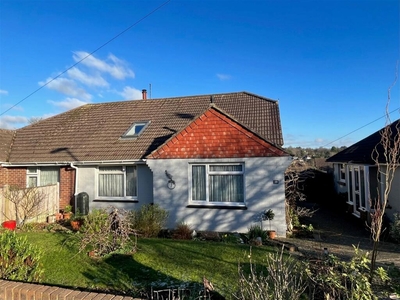 3 bedroom semi-detached bungalow for sale in Parham Road, Findon Valley, Worthing BN14 0BN, BN14