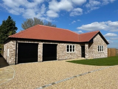 3 Bedroom Detached Bungalow For Sale In The Rookery, Beck Bank