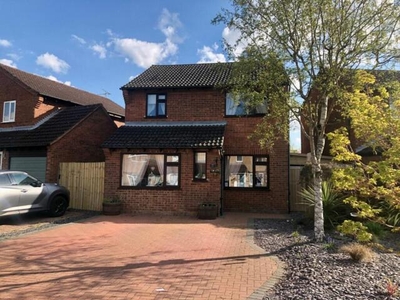 3 Bedroom Detached House For Sale In Duston