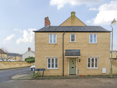 3 Bedroom End Of Terrace House For Sale In Carterton, Oxfordshire