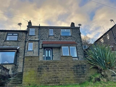 3 Bedroom End Of Terrace House For Sale In Greetland