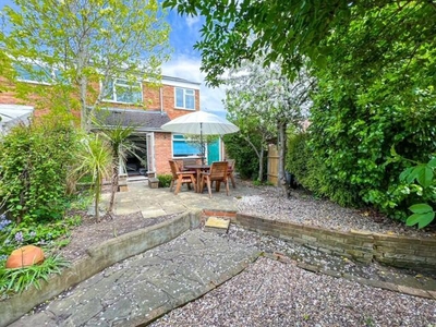 3 Bedroom End Of Terrace House For Sale In West Molesey, Surrey