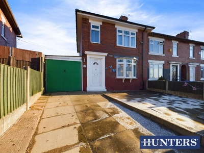3 bedroom semi-detached house for rent in Uplands Road, Stoke-On-Trent, ST2