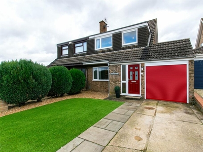 3 bedroom semi-detached house for sale in Celina Close, Bletchley, Buckinghamshire, MK2