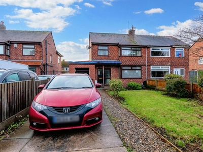 3 bedroom semi-detached house for sale in Fearnhead Lane, Fearnhead, WA2