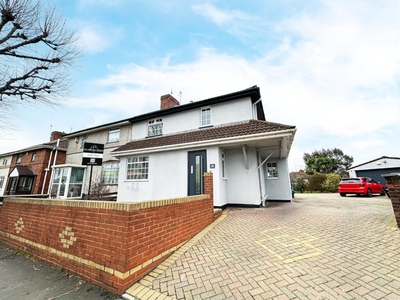 3 bedroom semi-detached house for sale in Winterstoke Road, Ashton, City Of Bristol, BS3 2NW, BS3