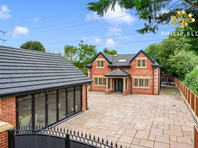 4 Bedroom Detached House For Sale In Prestwich