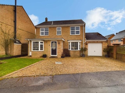 4 Bedroom Detached House For Sale In Silverstone