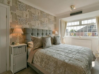 4 Bedroom Semi-detached House For Sale In Burton Stone Lane