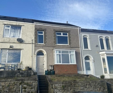 4 bedroom terraced house for sale in Malvern Terrace, Brynmill, Swansea, SA2