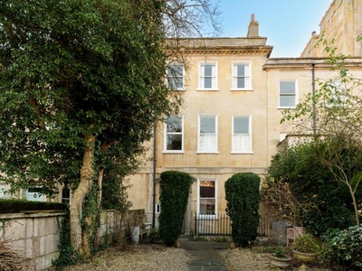 4 bedroom terraced house for sale in Percy Place, Bath, BA1
