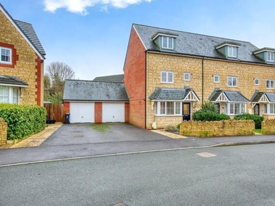 4 Bedroom Town House For Sale In Shepton Mallet