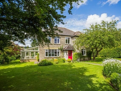 5 Bedroom Detached House For Sale In Calne, Wiltshire