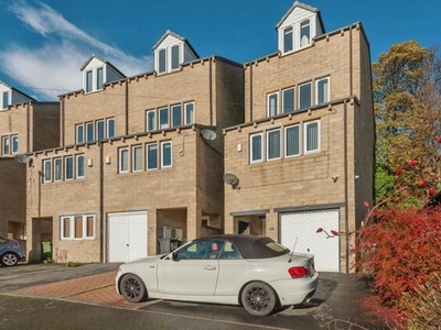 5 Bedroom Detached House For Sale In Huddersfield