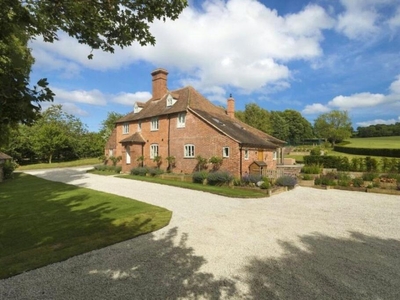 5 bedroom detached house for sale in Pope Street, Godmersham, Canterbury, CT4