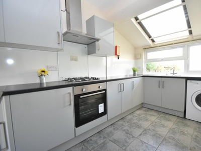 5 bedroom house for rent in Malefant Street, Cathays, Cardiff, CF24