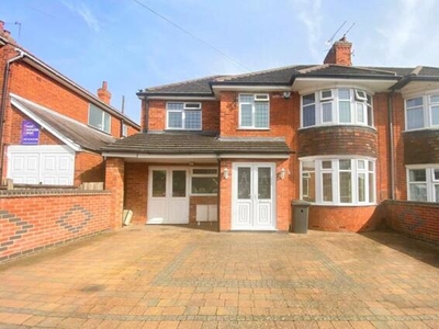 5 Bedroom Semi-detached House For Sale In Evington