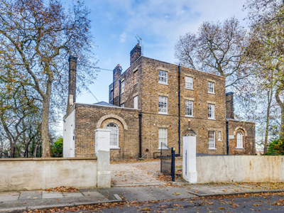 8 bedroom block of apartments for sale in Vicarage Park, Woolwich, SE18