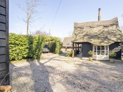 Cottage for sale in Great Amwell, Ware SG12