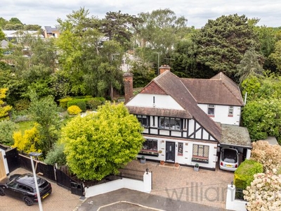 Detached house for sale in Belmont Close, Woodford Green IG8