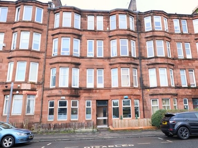 Flat for sale in Kings Park Road, Glasgow G44