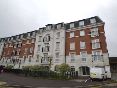 1 bedroom apartment to rent Epsom, KT19 8BY