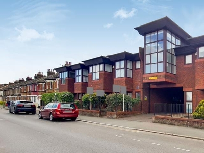 1 bedroom flat for sale in Flat 4 Chaucer Court, 2C Southlands Road, Bromley, Kent, BR2 9HP, BR2